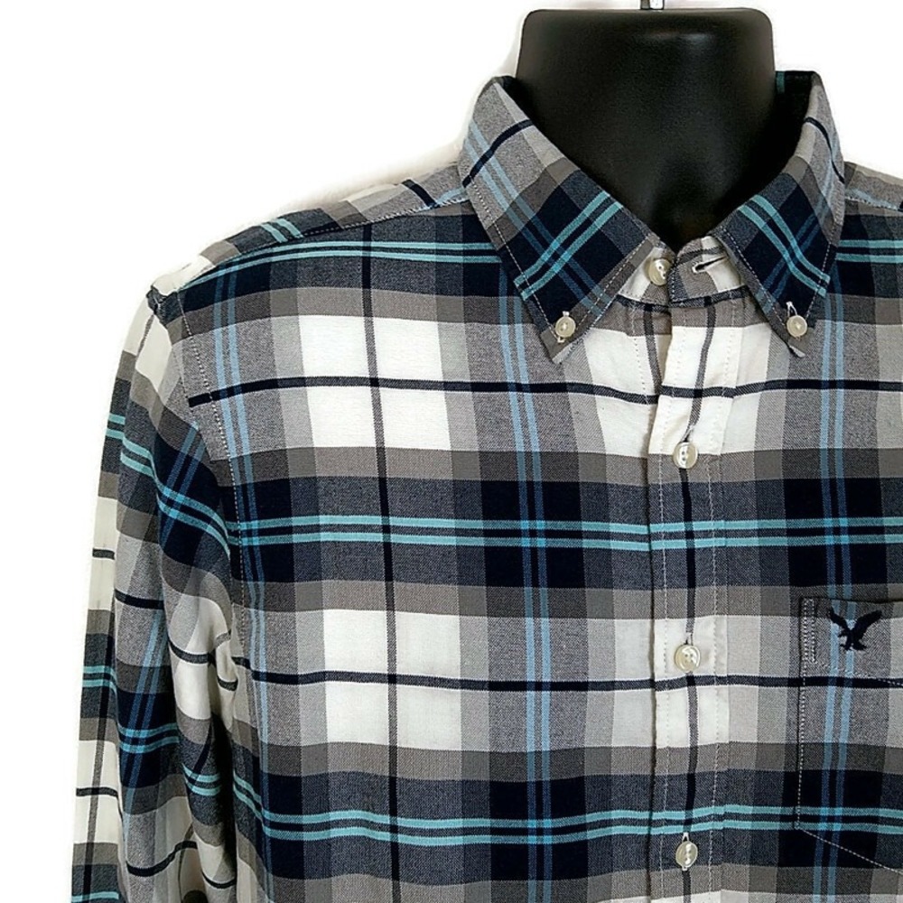 American Eagle Button Down Shirt Mens M Blue Plaid Classic Fit Long Sleeve